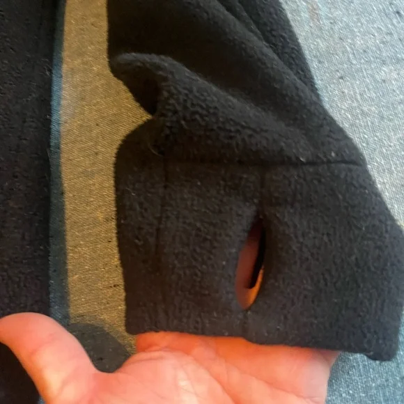 Mens KUHL Black Full Zip Thumb Holes Faux Leather Trim Sherpa Fleece Jacket Sz M - Picture 2 of 7